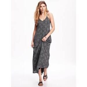 Old Navy Women’s Sleeveless Geometric Soft Chiffon Maxi Dress Size M Black Print